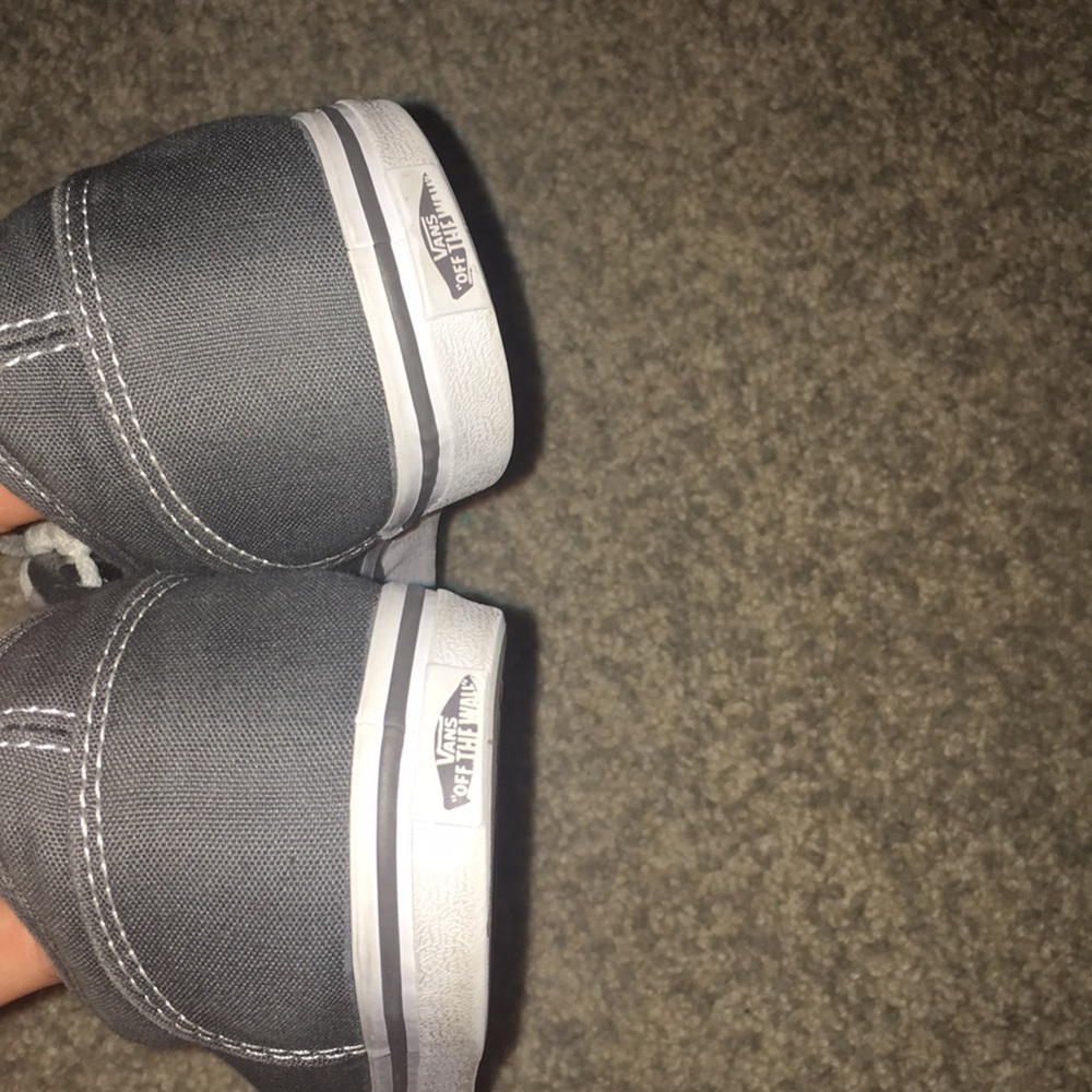 gray vans - Picture 3 of 5